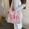 Bolso de Lona Elegante de un Solo Hombro para Mujer, Modelo Nuevo de Nicho para Viajes Diarios, Súper Popular, Gran Capacidad, Bolso Tote Versátil, Bolso Artístico 2026 para Verano