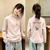 Camiseta básica de manga larga cepillada para niña ropa de otoño 2026 Otoño/Invierno Nuevas llegadas Ropa cálida para niños prenda interior top