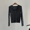 Top de punto base con cuello en V y encaje de Paulownia Beishan para mujer Otoño Ajustado de canalé Manga larga Ropa interior Top Suave P322