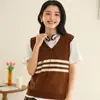 Estilo Novo Primavera e Verão 2026 Algodão Puro Gola V Sem Mangas Listrado Colete para Mulheres Simples Casual Roupa Externa Cor Contrastante Tricô Colete