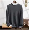 Suéter de cashmere gola redonda 2024 outono e inverno novo masculino, camisa base espessa, suéter pulôver solto estilo coreano para meia-idade