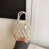 Bolso de Perlas con un Diseño de Alta Gama, Lujo Ligero, de Nicho, Nuevo Bolso Cruzado Mini para Teléfono de Verano 2026, Compacto y Ligero