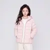 Jaqueta acolchoada canelada infantil 2026 outono e inverno novo estilo 90% plumas unissex versátil com capuz casaco curto para crianças maiores