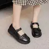 Sapatos Pequenos de Couro Retrô Femininos 2026 Primavera Novo Estilo Britânico Estilo Mary Jane para Combinar com Saias Sapatos de Salto Baixo
