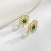 Pendientes de clip vintage con perlas de alta calidad, de lujo y diseño de nicho, estilo palacio, con gemas esmeralda para mujer