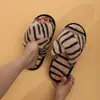 Venta Caliente Transfronteriza Otoño Invierno Cálido Hogar Punta Abierta Silencioso Cruzado Nuevo Estilo Interior Zapatillas de Algodón para Mujer Fábrica Venta al por Mayor Calzado