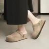 Medias zapatillas cerradas de suela gruesa para mujer, de dos usos, tipo slip-on perezoso, para usar al aire libre, nuevas sandalias populares de punta cerrada para el verano 2026