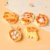 Mini Urso Pizza Rosquinha Mistura de Resina Acessórios DIY Cola Creme Acessórios Chaveiro Comida em Miniatura Realista Brinquedos