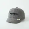 Gorro de Bebé Forrado de Polar Otoñal Gorra de Béisbol Infantil con Letra Simple Nueva de Comercio Exterior Gorra de Pico Cálida para Exteriores Niños
