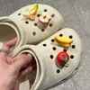 Abalorios decorativos 3D populares para zapatos desmontables de bricolaje para zuecos: dijes para zapatos de arándano, coco, cereza, fresa