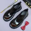 [Couro Genuíno] Botas Chelsea Masculinas, Sola Grossa, Aumenta a Altura, Estilo Britânico, Couro Envernizado, Sapatos de Couro Brilhantes para Negócios, Botas de Couro Slip-On Masculinas