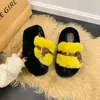Pantuflas mullidas de estilo retro que aumentan la altura para mujer, aptas para usar en exteriores, nueva moda de otoño, pantuflas de algodón, zapatos mullidos para mujer