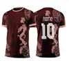 Camiseta Masculina 2025 Manga Curta Gola Redonda Casual Respirável Moda Urbana Esportiva Secagem Rápida Estampada Adequada para Uso Externo