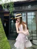 Vestido de tirantes sexy de encaje pesado de verano con falda corta para mujer en color rosa, albaricoque y marrón, tela transparente, estilo ajustado