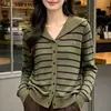 Cárdigan de cuello azul marino para mujer, otoño e invierno, nuevo estilo universitario, solapa, color contrastante, temperamento casual, tejido a rayas, manga larga, cárdigan para mujer