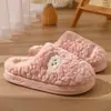 Pantuflas de algodón para hombre para otoño e invierno, de dibujos animados para uso interior en casa, pantuflas cálidas de suela gruesa para mujer, zapatos de algodón esponjosos antideslizantes al por mayor