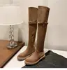 Botas de montar de ante invertido de suela plana 2026, nuevo modelo de otoño elegante y moderno, botas de nieve versátiles de terciopelo engrosado hasta la rodilla para mujer