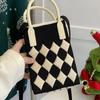 2024 Amazon ebay Bolsa para teléfono móvil coreana moda simple bolsa tejida bolso de hombro bolso tote de oso fábrica