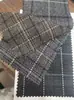 Tecido de sarja elástica houndstooth 200g TR com fio poliéster-spandex tingido na urdidura, com elasticidade, para terno formal de negócios