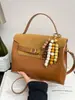 Bolso Casual de Nicho para Mujer 2025 Nuevo Bolso de Mano de Gamuza Invierno Bolso de Hombro Cruzado Retro de Gama Alta