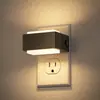 Luz nocturna enchufable GY149, controlada por luz, negra, cuadrada, iluminación hacia arriba y hacia abajo, luz nocturna con sensor ambiental para mesita de noche de dormitorio