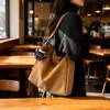 Bolsa Transversal de Ombro Único para Mulheres, Bolsa Grande de Alta Qualidade para o Trabalho e o Dia a Dia, Nova Bolsa de Axila Outono e Inverno, Bolsa Feminina de Camurça