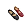 Sapatos femininos quadrados com fivela estilo fada, nova versão coreana do outono de 2026, mocassins rasos planos de sola macia para mulheres