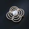 Broche Corsage de Circonita de Lujo y Atmosférico Accesorios para Mujer Pin Sencillo Decoración Hebilla de Toalla de Seda Coreana Joyería de Primera Elegante