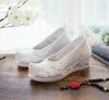 Sapatos de arco Sapatos Hanfu Sapatos de salto alto Sapatos de pano bordado Sapatos de arco Sapatos femininos de verão Antigos