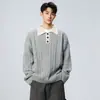Nuevo Suéter Retro Estilo Universitario para Hombre Otoño/Invierno 2026 con Cuello de Solapa con Bloques de Color, Suéter de Punto Grueso Texturizado, Corte Holgado