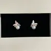 Ropa Vintage "Mariposa Rosa" Pendientes y Clips de Oreja Mariposa Dopamina