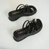 Chanclas de cuña para jalar primavera 2024