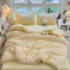 Conjunto de Cama de Gaze de Algodão Lavado de Camada Dupla de Quatro Peças, Capa de Edredom Floral Fresca para Casa, Novo Conjunto de Três Peças Floral de Verão Estilo Ins