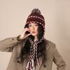 Gorro de Protección Auditiva con Borla de Color Contrastante y Bola de Pelo para Mujer en Otoño e Invierno Engrosado Cálido Rayado Versátil Gorro de Punto Estilo Fair Isle Gorro de Lana