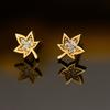 Arce ~ Pendientes de Hoja de Arce Chapados en Plata S925 Oro de 14K para Mujer Mini Exquisitos Versátiles Personalidad Pendientes con Diseño de Diamante