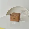 Caixa de Armazenamento de Mesa Tecida Japonesa Cesta de Armazenamento de Lanches e Diversos para Mesa de Chá Doméstica Estilo Ins Cesta de Armazenamento Tecida com Palha com Tampa