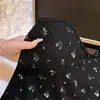 Camisola Sexy de Alcinha para Menina Jovem, Conjunto Peça Única Floral Preto em Modal com Bojos, Estilo Puro Desejo, Roupa de Casa Slim Fit