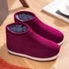 Sapatos de Algodão Artesanais de Inverno Femininos Resistentes ao Desgaste Quentes Sola Grossa Sapatos Antigos de Algodão Domésticos Antiderrapantes Sapatos Lua para Meia-idade e Idosos