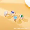 Stock Listo del Fabricante Venta al por Mayor Nuevo Anillo de Cobre Mismo Estilo que la Celebridad de Internet Anillo de Diamante de Gama Alta con Piedra Preciosa de Color Rectangular