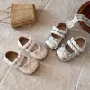 Zapatos de piel para niña estilo coreano 2026 primavera y otoño modelo nuevo Mary Jane lazo ballet suela blanda cinta mágica zapatos de princesa
