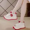 Zapatillas blancas estilo dad para mujer, nuevo estilo otoño 2026, suela blanda, casual, suela gruesa y que aumenta la altura