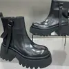 Botines Chelsea para Mujer Estilo Coreano Suela Gruesa 2026 Tendencia Otoño Nueva Llegada Botas de Moda Versátiles Estilo Británico