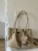 Bolsa de Ombro Grande Capacidade Retro Outono e Inverno 2025 Transfronteiriça Bolsa Tote Moda Tendência Camurça de Alto Padrão Versátil