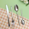 Suministro Transfronterizo de Amazon Cubiertos de Acero Inoxidable Juego de 18/24 Piezas Cuchillo para Bistec de Estilo Occidental, Tenedor, Cuchara para Uso en el Hogar y Hotel Juego de 4 Piezas