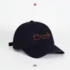 Boné de Baseball Estilo Coreano de Verão Bordado com Letras Color Block Secagem Rápida para Homens com Circunferência Craniana Grande, Boné de Bico de Pato Afina-Rosto para Mulheres, Proteção Solar e Respirável