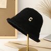 Sombrero de Pescador de Punto Imitación Terciopelo de Visón con Letra C Simple Japonesa para Niños Otoño e Invierno Casual Combinable Sombrero Cubo Cálido