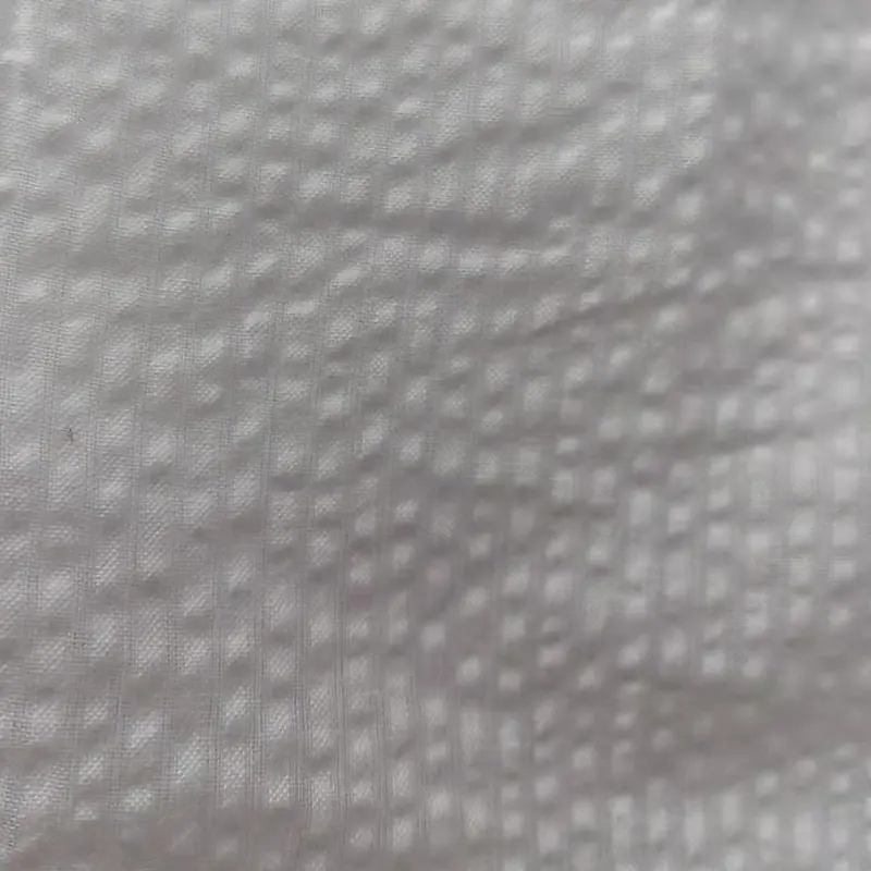 白色泡泡