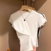 Camiseta de manga corta para mujer, blusa blanca de verano con hombros descubiertos y cuello medio alto, ajustada, básica, 2025