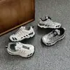 Otoño 2026 Nuevos Zapatos Deportivos Casuales para Niños al Aire Libre Estilo Papá Malla Transpirable Suela Suave Ligera Bloque de Color Zapatos Deportivos Casuales