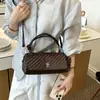 Bolsa Pequena de Mão Retrô Francesa Feminina Moderna Textura Trançada de Alta Qualidade para o Dia a Dia Bolsa de Ombro Único Bolsa Transversal de Luxo Leve Bolsa de Mão
